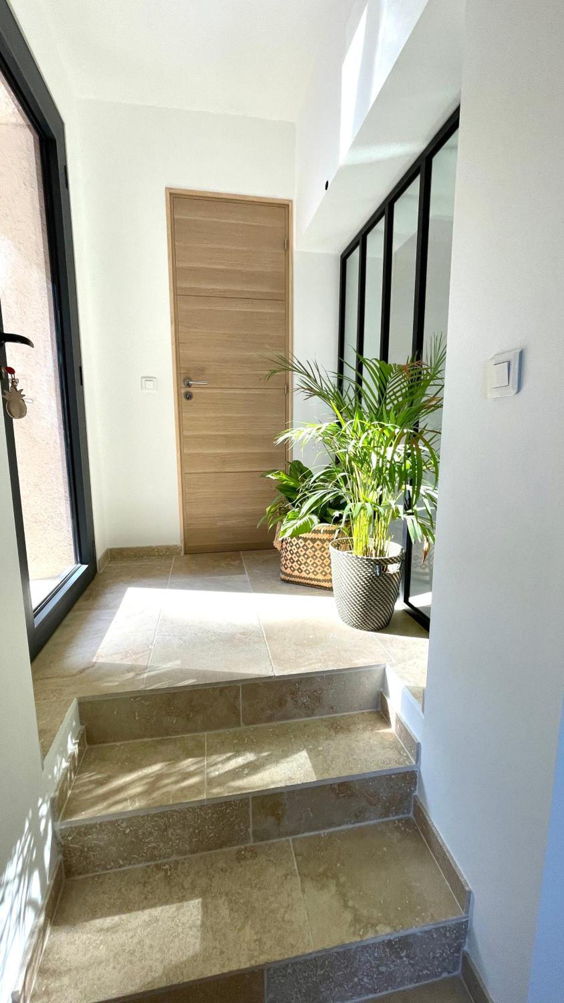 קבלייר-סור-מר Villa Cacharelle Vue Mer Piscine מראה חיצוני תמונה